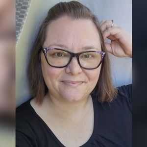 Meet your Posher, Janelle